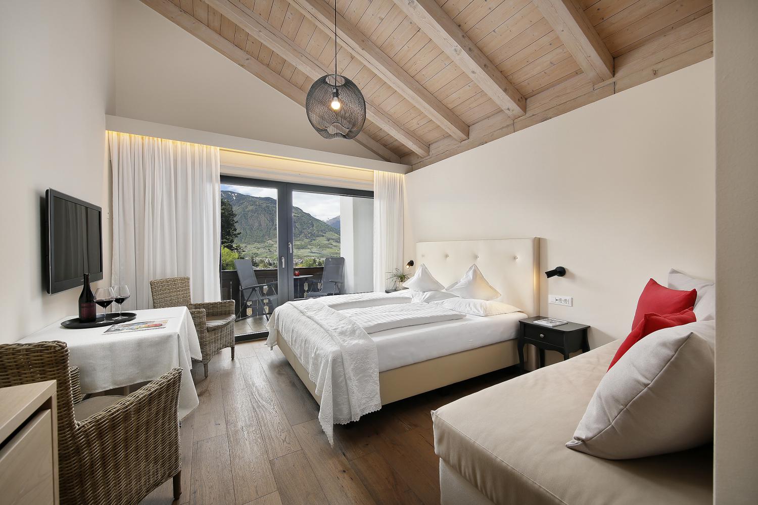 Schlafzimmer – Elegancezimmer