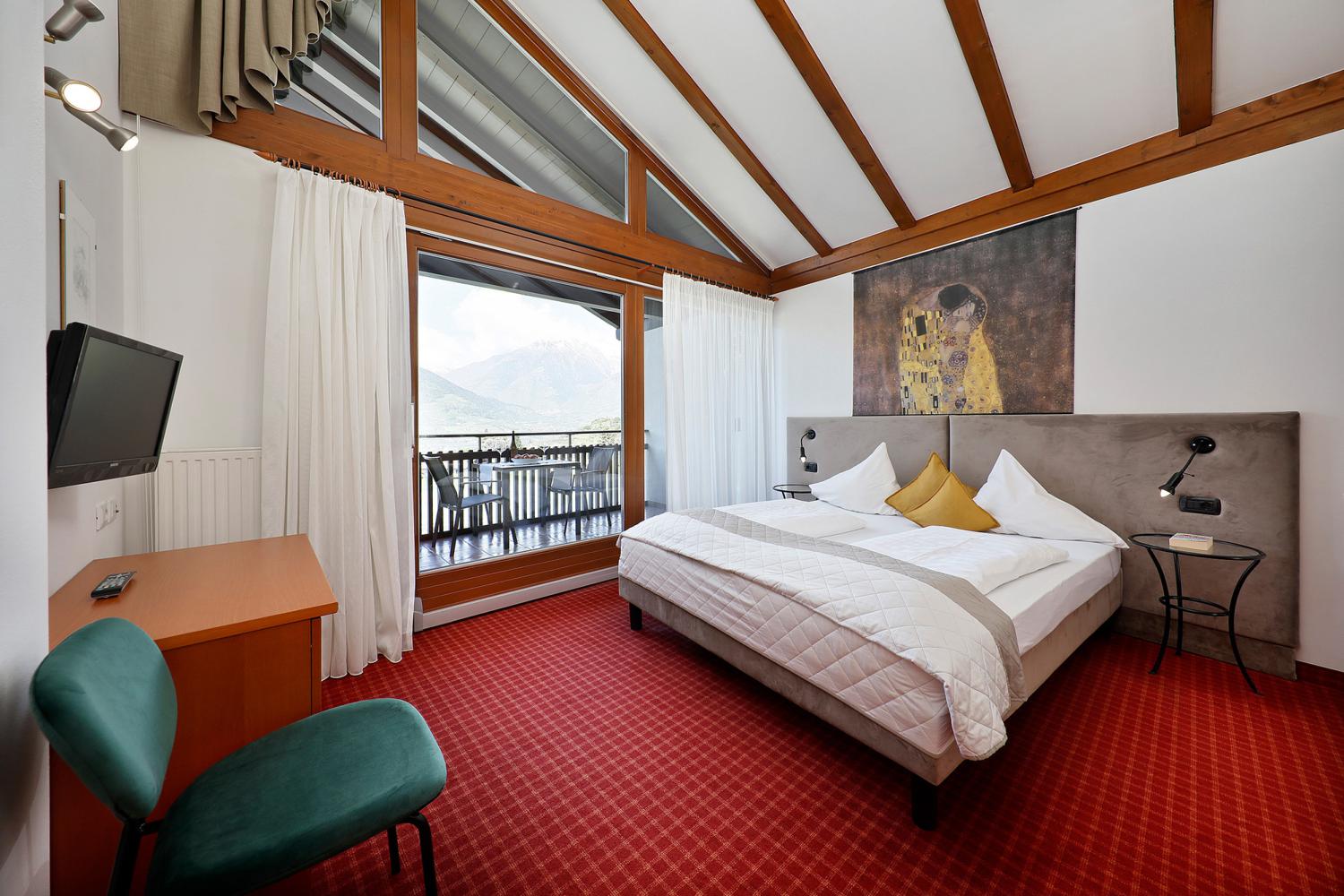 Camera da letto con balcone
